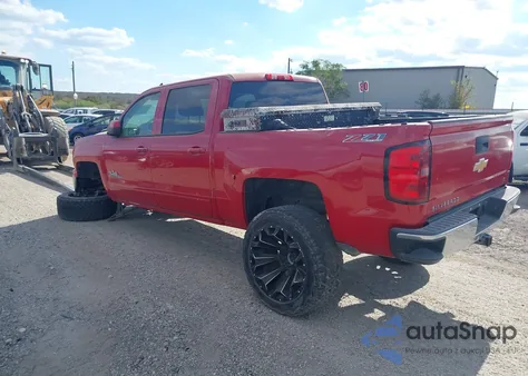2015 Chevrolet Silverado 1500 2Lt z USA, uszkodzony, nr VIN 3GCUKREC3FG457439